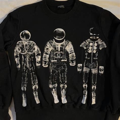 chanel sweater astronaut